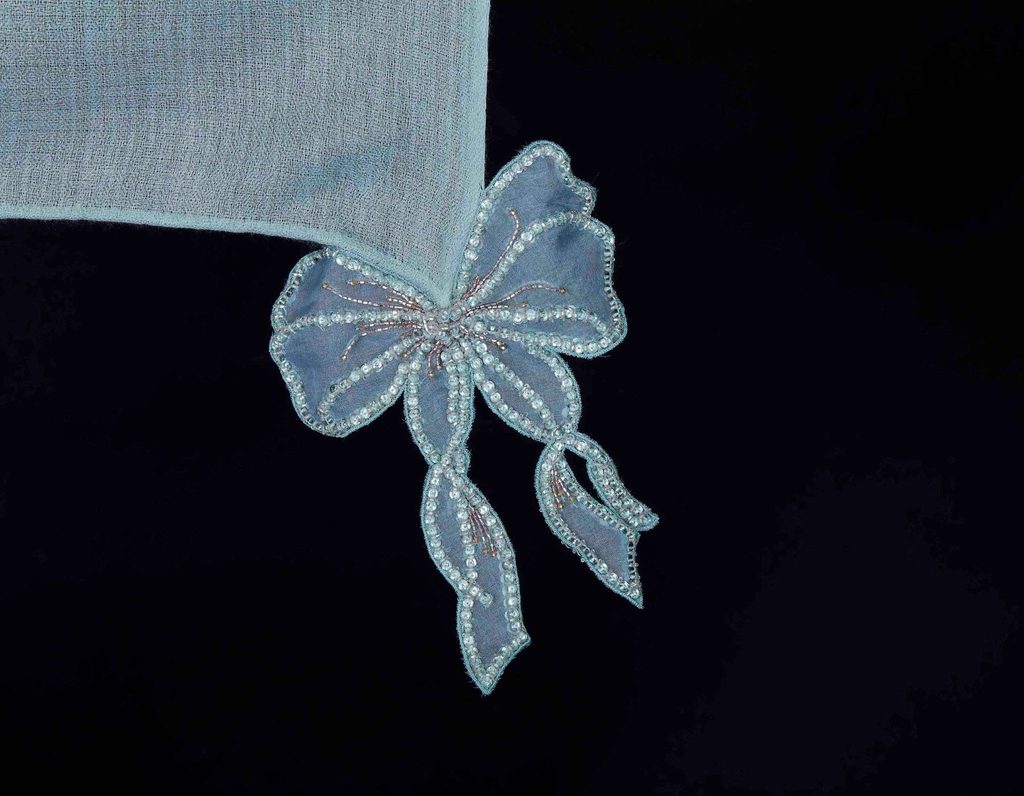 The Shawl as a Gift: Why It Is the Most Elegant Thing You Can Give This Season